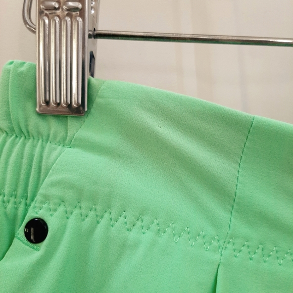 Lululemon Spring Break Away Shorts - Picture 9 of 10